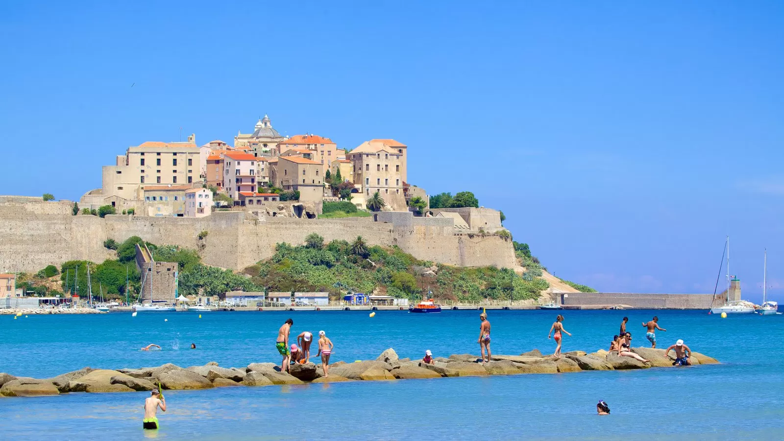 What to Do and See When in Corsica?